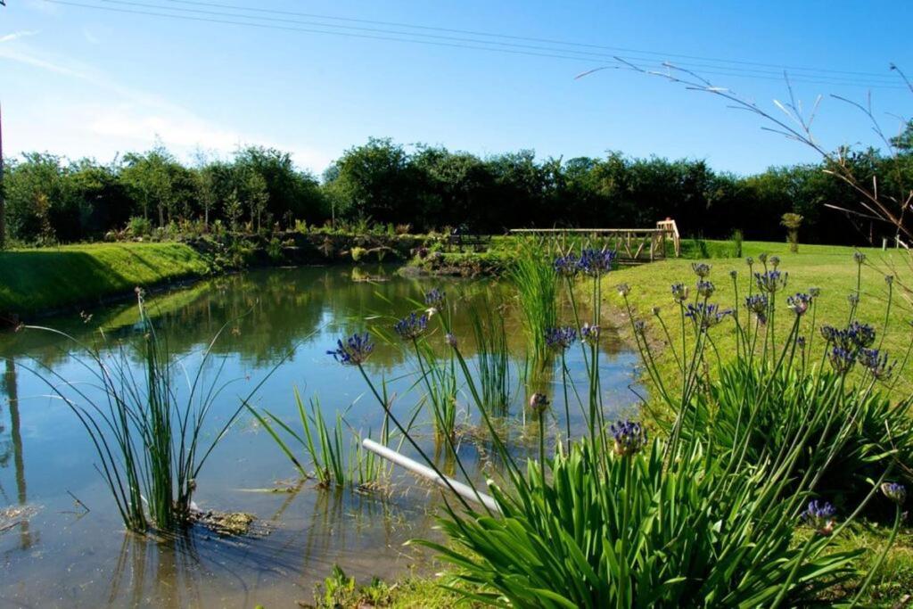 Brackenborough Lakes Resort Louth  Exterior photo
